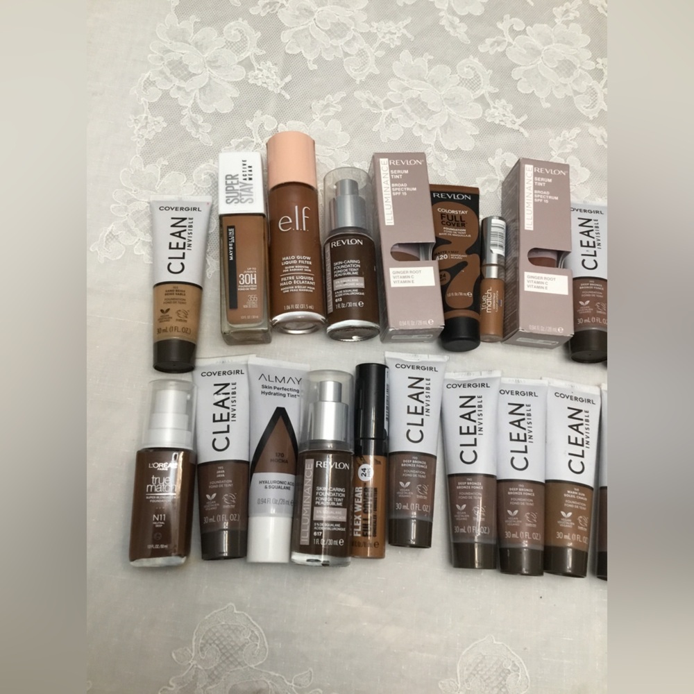 Assorted Foundation and Concealer Collection - Picture 4 of 5